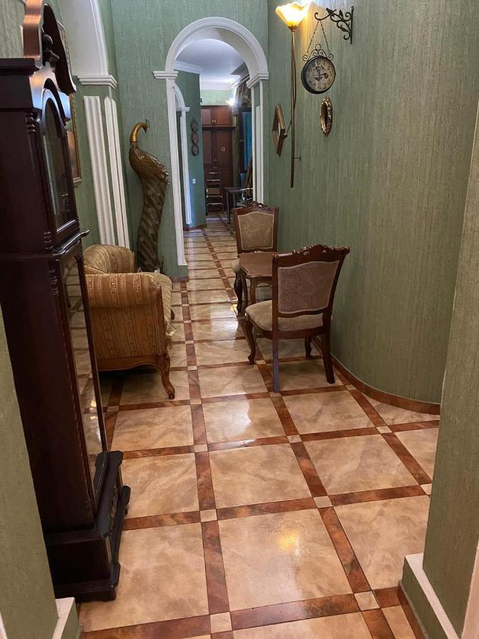 Hotel Pavo Tbilisi Buitenkant foto